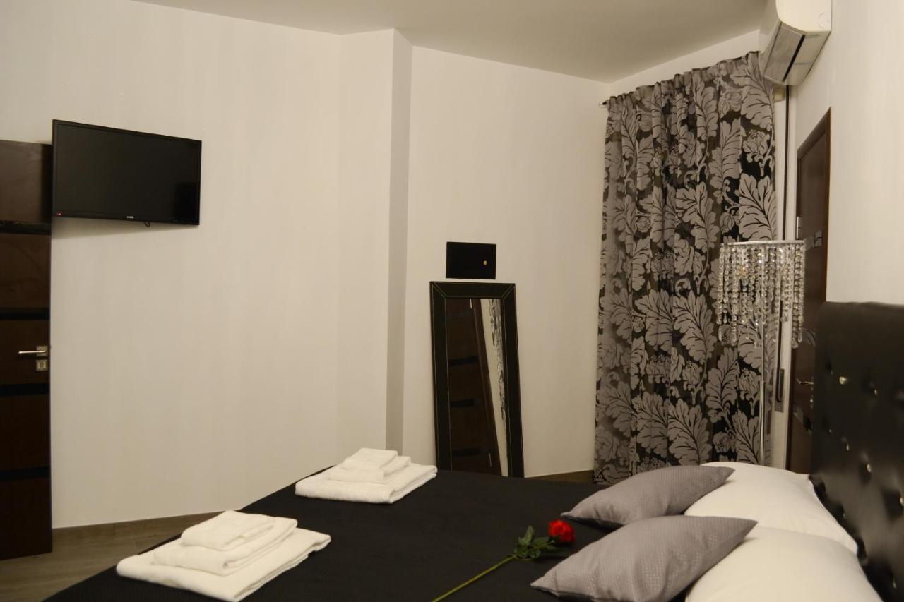 Bed and Breakfast Let'S Go To Рим Екстер'єр фото